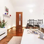 Klimatyczny Apartament W Centrum